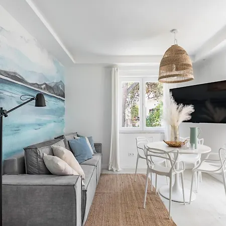 Spacious In Slatine With Terrace * Trogir