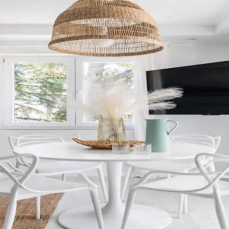 Spacious In Slatine With Terrace *