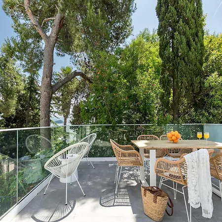 Spacious In Slatine With Terrace