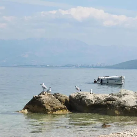 Spacious In Slatine With Terrace Apartment Trogir